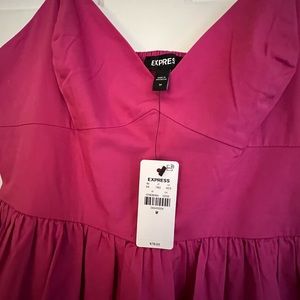 Express pink balloon dress. Never worn new with tags. Size Medium